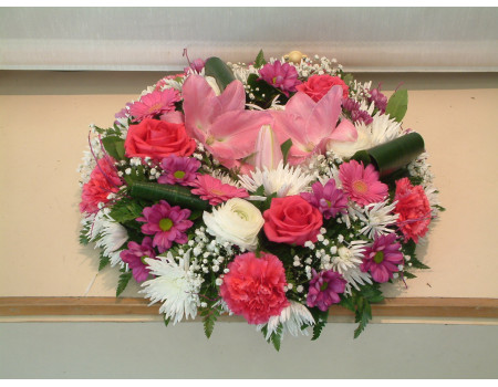 Pink & White Wreath Premium